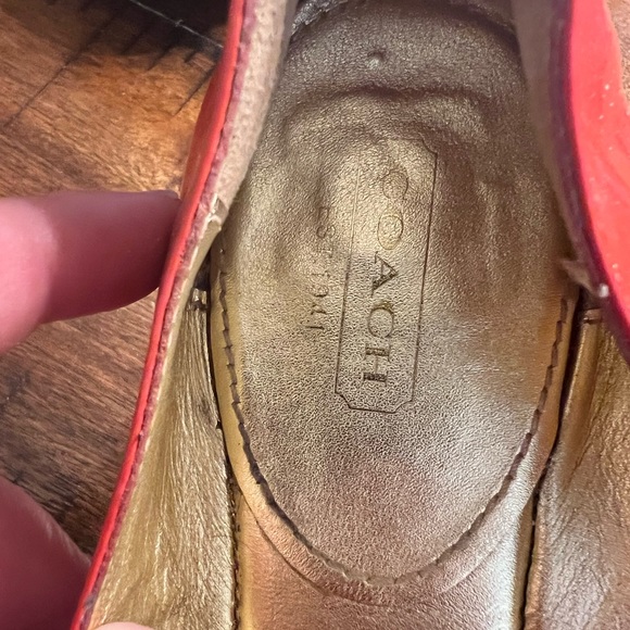 Coach Red Flats Stylish and Comfortable - Picture 2 of 4
